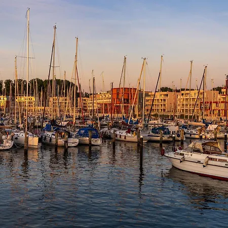 Captain's Deck Travemuende *